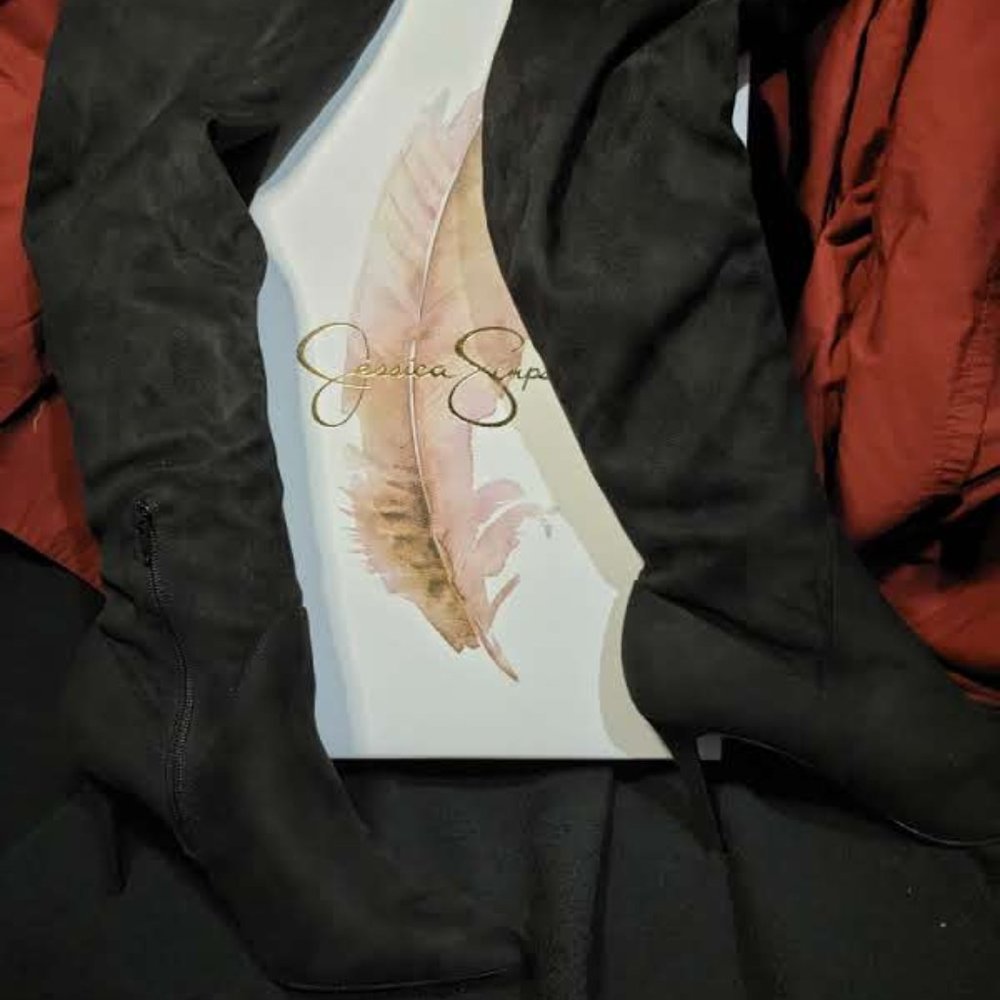 JESSICA SIMPSON Size 7.5 BLK Suede